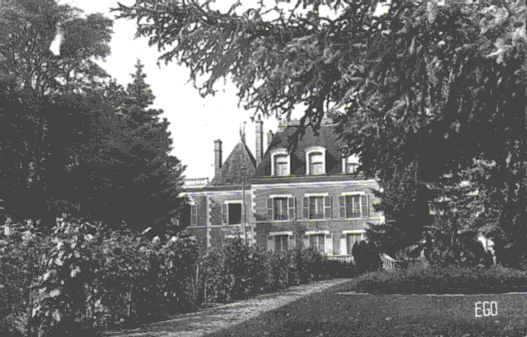 Ihr geerbtes Hotel von der Rckseite aus gesehen